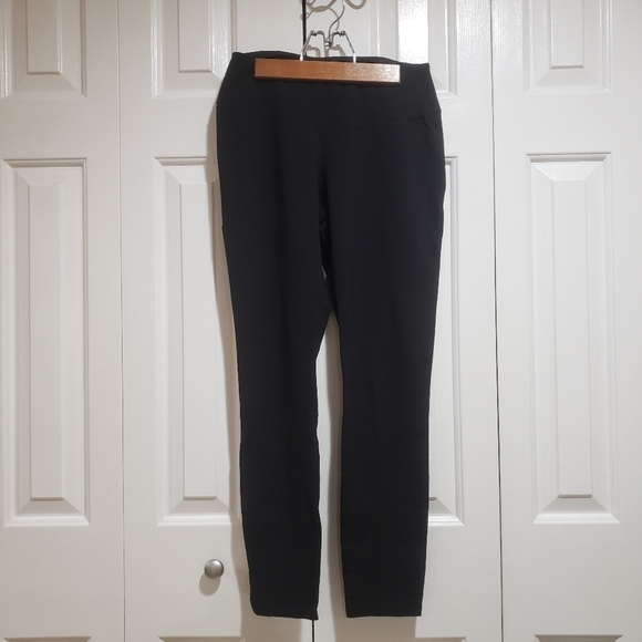 🌿3/$20 🌿 Ricki's Black Leggings Size Small - Picture 7 of 13